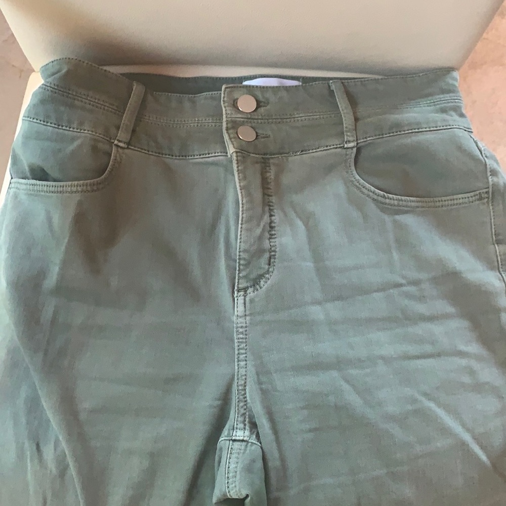 LOFT curvy high waist ankle jean